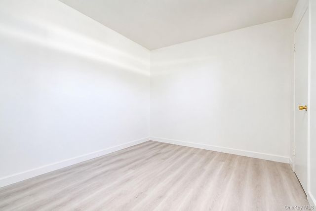 17 Betty Court, Staten Island, NY 10303