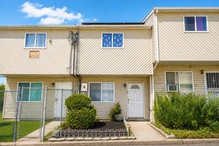 17 Betty Court, Staten Island, NY 10303