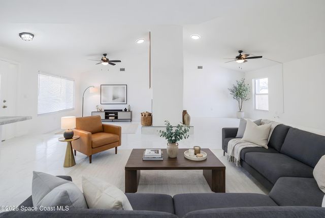 1604 Carbondale Avenue NW, Palm Bay, FL 32907