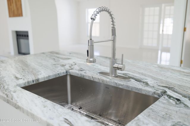 1604 Carbondale Avenue NW, Palm Bay, FL 32907