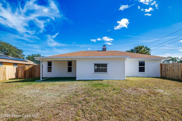 1604 Carbondale Avenue NW, Palm Bay, FL 32907