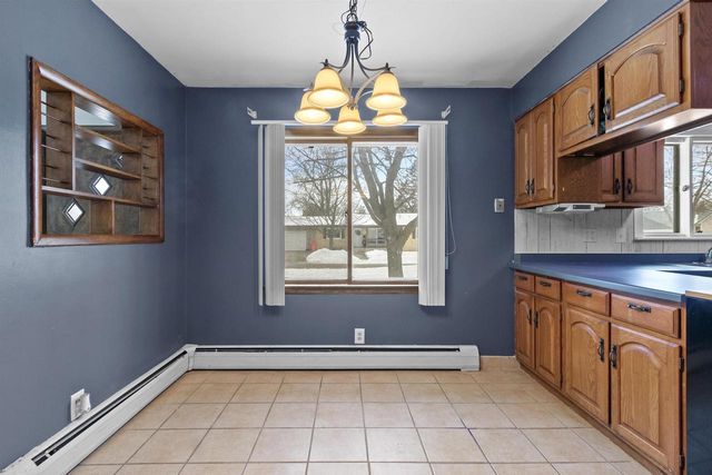 124 N WOOD AVENUE, Peshtigo, WI 54157