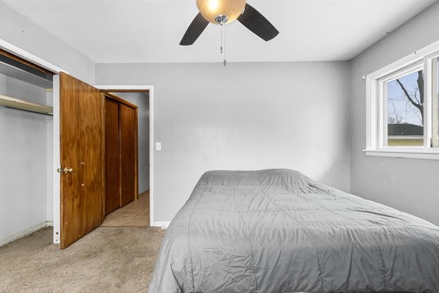 124 N WOOD AVENUE, Peshtigo, WI 54157