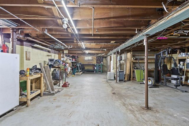 124 N WOOD AVENUE, Peshtigo, WI 54157