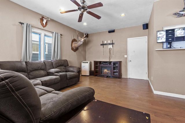 124 N WOOD AVENUE, Peshtigo, WI 54157