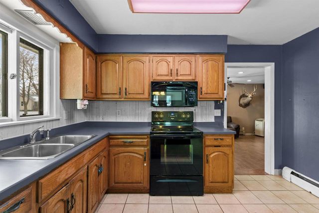 124 N WOOD AVENUE, Peshtigo, WI 54157