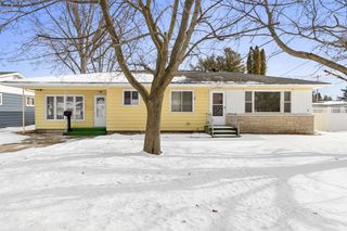 124 N WOOD AVENUE, Peshtigo, WI 54157