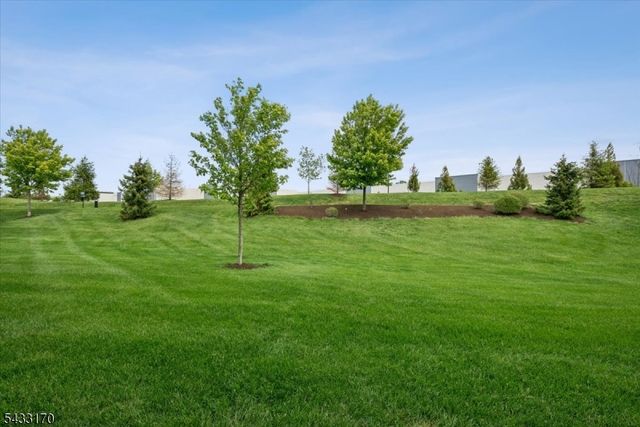 24 Gerhard Pl, Morris Twp., NJ 07960