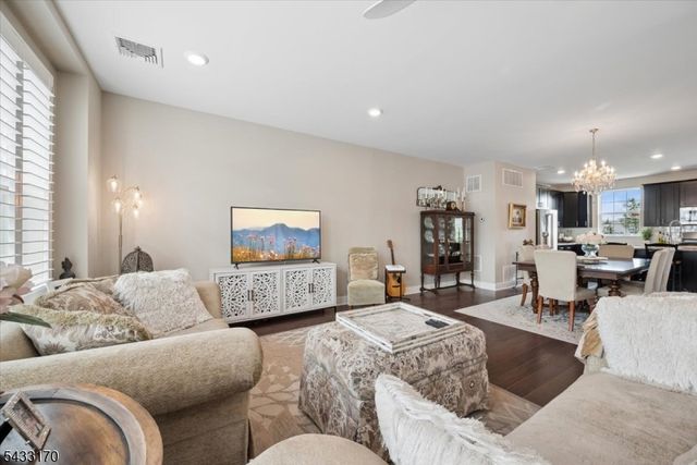 24 Gerhard Pl, Morris Twp., NJ 07960
