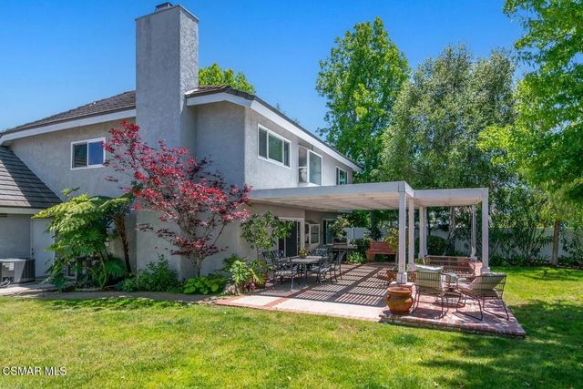907 Sagebrush Place, Newbury Park, CA 91320