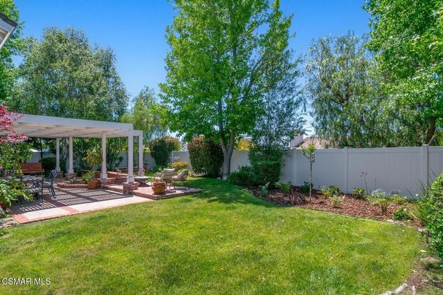 907 Sagebrush Place, Newbury Park, CA 91320