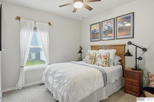 11903 S 117th Street, Papillion, NE 68046