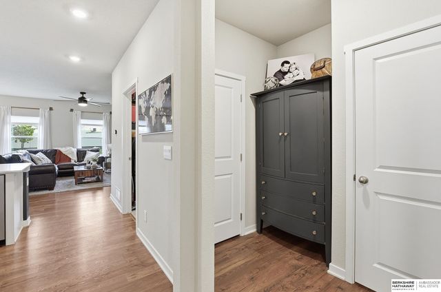 11903 S 117th Street, Papillion, NE 68046