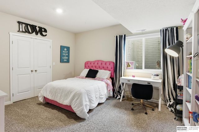 11903 S 117th Street, Papillion, NE 68046