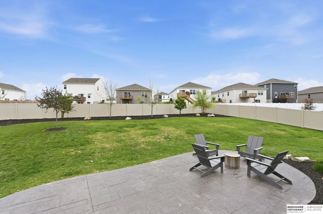 11903 S 117th Street, Papillion, NE 68046