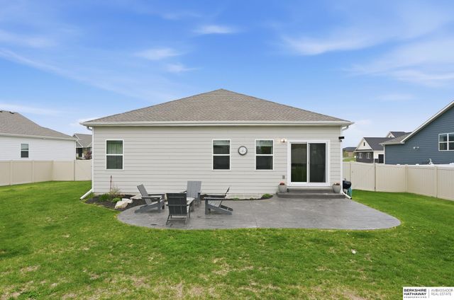 11903 S 117th Street, Papillion, NE 68046