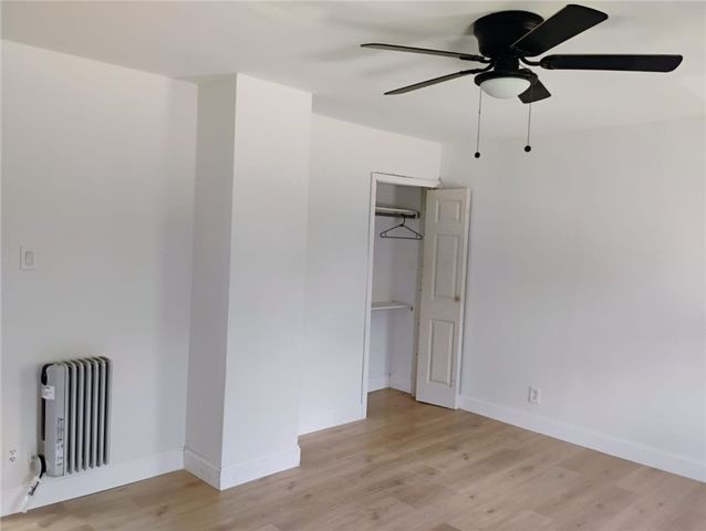 210 N 4th St, Jeannette, PA 15644