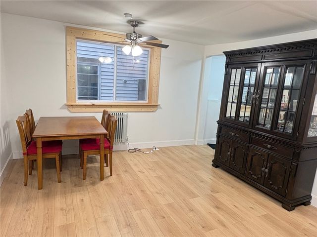 210 N 4th St, Jeannette, PA 15644