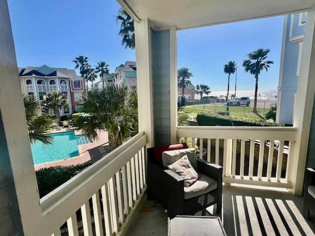 7000 Seawall Boulevard 524, Galveston, TX 77551