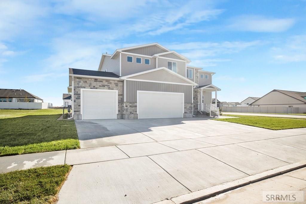 Image 4 of property listing at 5452 Rock Hollow Lane, Idaho Falls, ID 83401