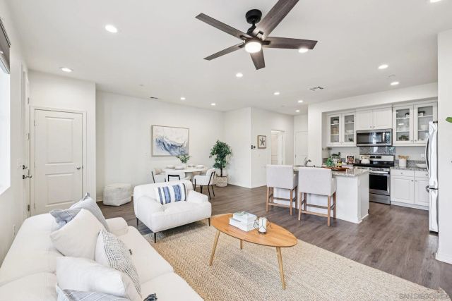 502 Surfbird Ln, Imperial Beach, CA 91932