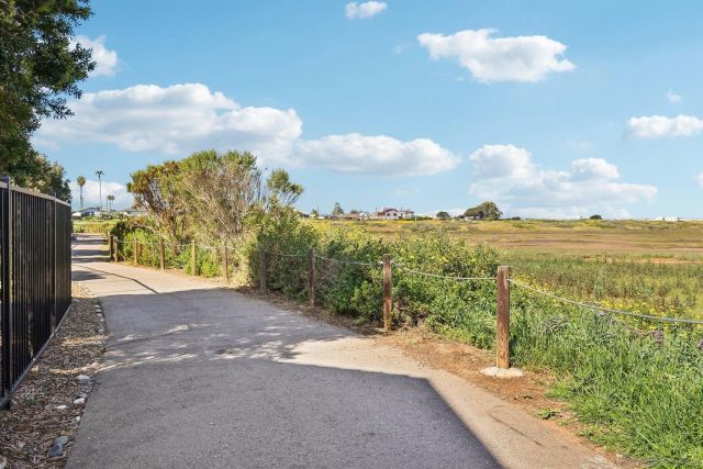 502 Surfbird Ln, Imperial Beach, CA 91932