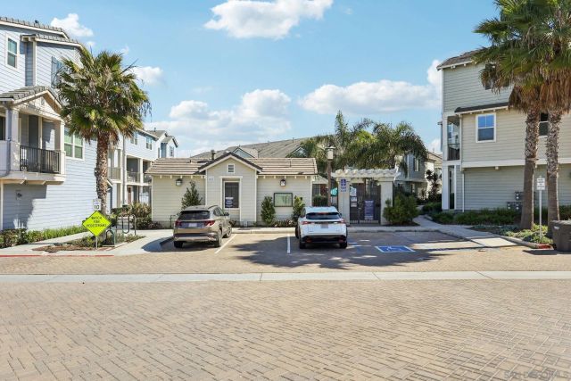 502 Surfbird Ln, Imperial Beach, CA 91932