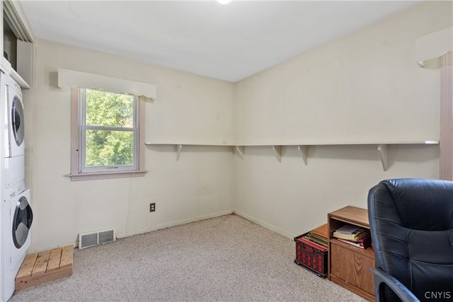 148 Hensberry Road, Syracuse, NY 13207