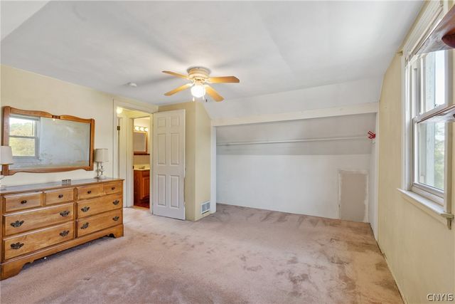 148 Hensberry Road, Syracuse, NY 13207