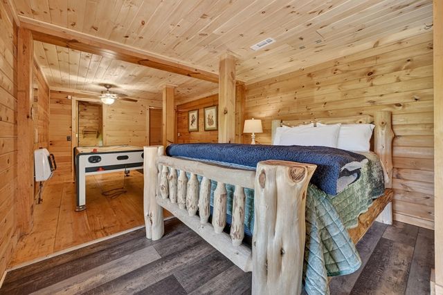 277 Hickory Nut Trail, Blue Ridge, GA 30513