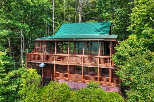 277 Hickory Nut Trail, Blue Ridge, GA 30513