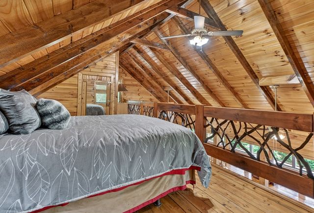 277 Hickory Nut Trail, Blue Ridge, GA 30513