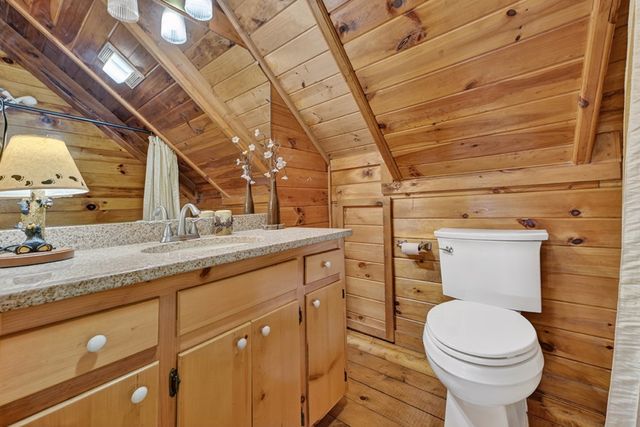 277 Hickory Nut Trail, Blue Ridge, GA 30513