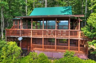 277 Hickory Nut Trail, Blue Ridge, GA 30513