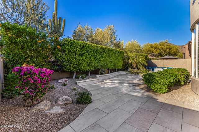 11028 E BETONY Drive, Scottsdale, AZ 85255