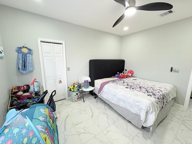 1238 Road 57211, Cleveland, TX 77327