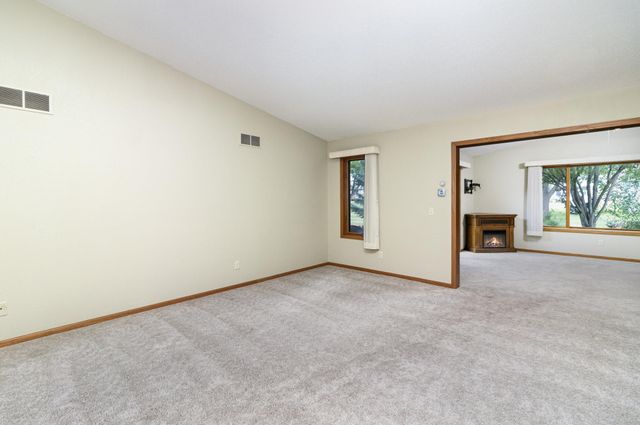 218 6th Street NE, Montgomery, MN 56069