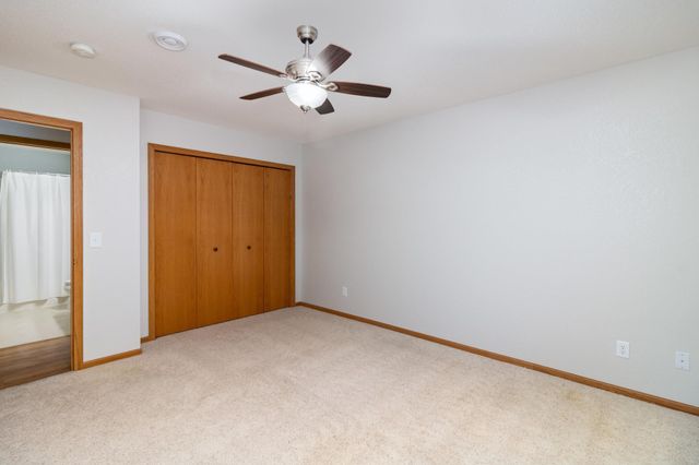 218 6th Street NE, Montgomery, MN 56069