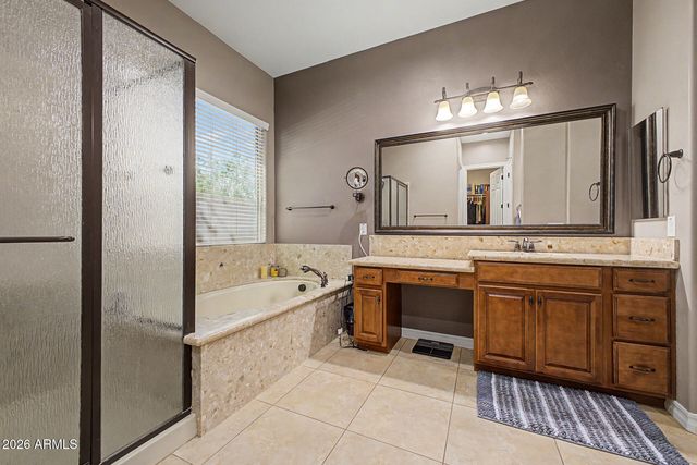 2442 E PLUM Street, Gilbert, AZ 85298