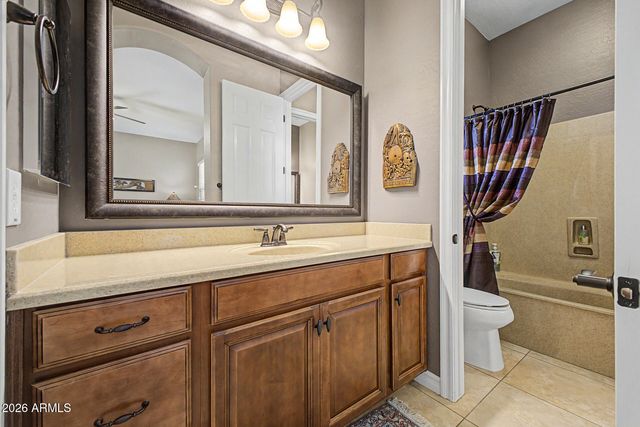 2442 E PLUM Street, Gilbert, AZ 85298