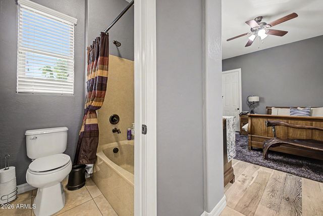 2442 E PLUM Street, Gilbert, AZ 85298