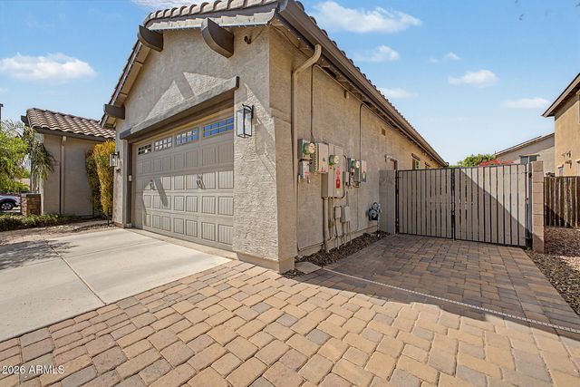 2442 E PLUM Street, Gilbert, AZ 85298