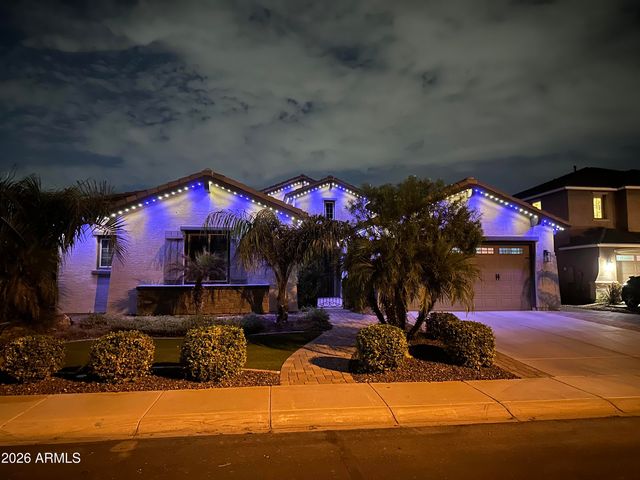 2442 E PLUM Street, Gilbert, AZ 85298