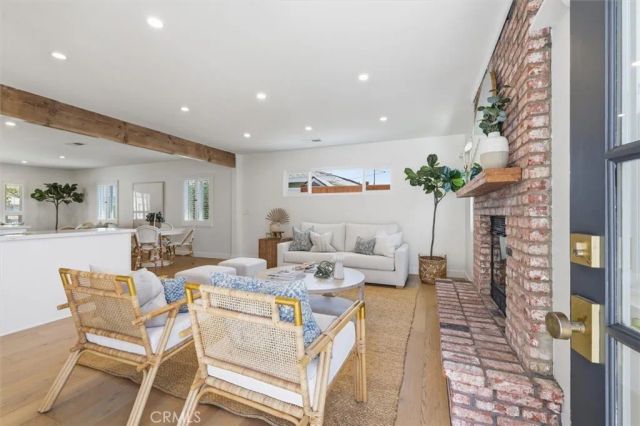 2720 Spreckels Lane, Redondo Beach, CA 90278