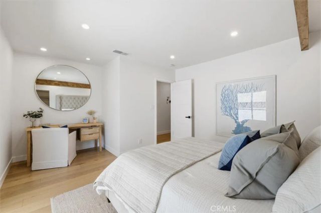 2720 Spreckels Lane, Redondo Beach, CA 90278