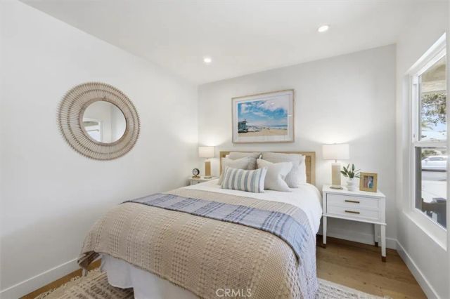 2720 Spreckels Lane, Redondo Beach, CA 90278