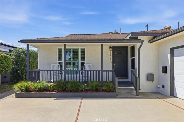 2720 Spreckels Lane, Redondo Beach, CA 90278