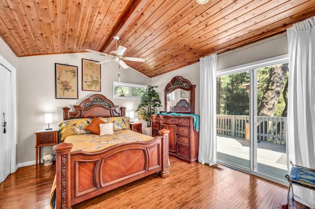 5962 Arrowhead Dr, Foresthill, CA 95631