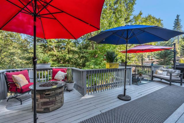 5962 Arrowhead Dr, Foresthill, CA 95631