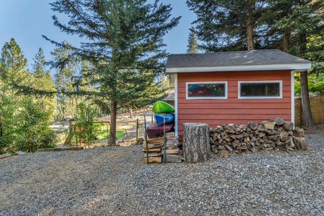 5962 Arrowhead Dr, Foresthill, CA 95631